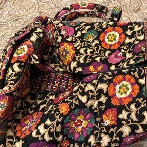 Vera Bradley Multicolor Large Duffle Floral Bag
